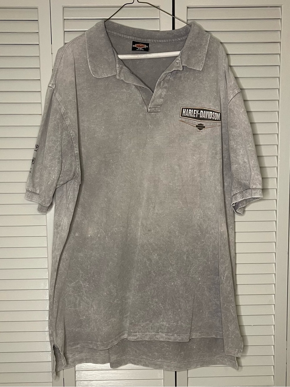 Vintage Harley-Davidson Men’s Gray Polo with Chest Logo